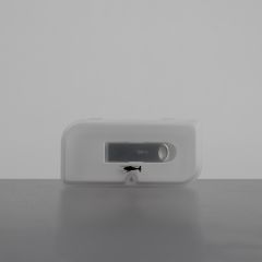 Transparente Kunststoffverpackung mit USB-Stick darin, Frontansicht